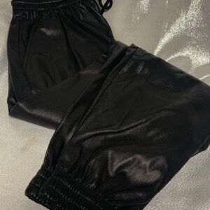 ZARA BLACK FAUX LEATHER SWEATPANTS PANTS POLYURETHANE XS